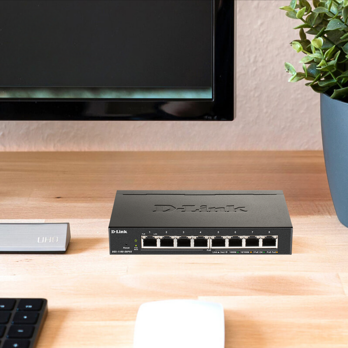 D-Link 8-Port Gigabit Smart Managed PoE+ Switch | 8 PoE+ Ports (64W ...